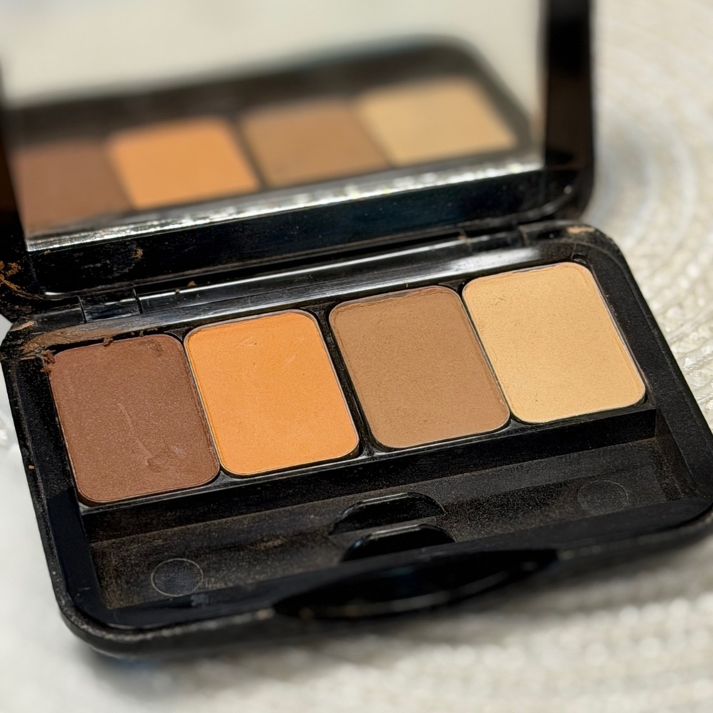 Victoria Jackson Cosmetics Peach Eyeshadow Compact ESPC 4 Shade Matte Palette